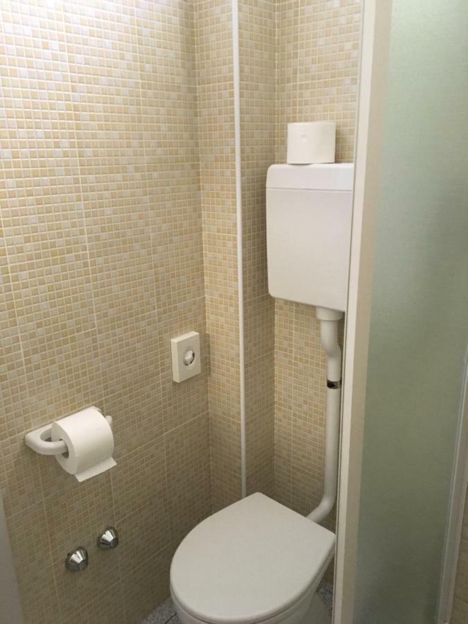 Hotel Laila Чезенатико Екстериор снимка